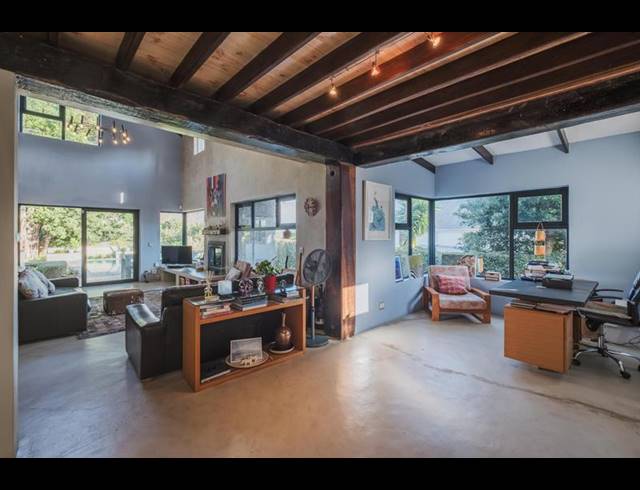 3 BEDROOM HOUSE FOR SALE IN BERG EN DAL